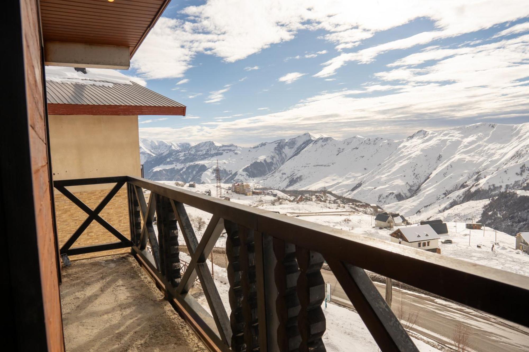 Mountain Dream House Lejlighed Gudauri Eksteriør billede